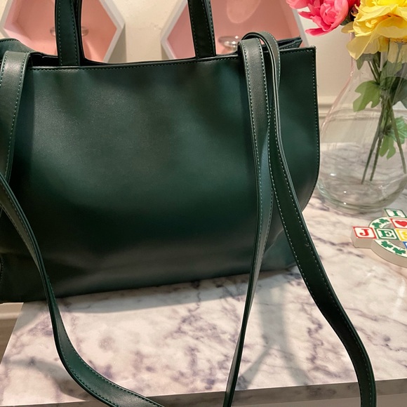 Telfar Women's Green Tote Bag medium - Picture 7 of 9